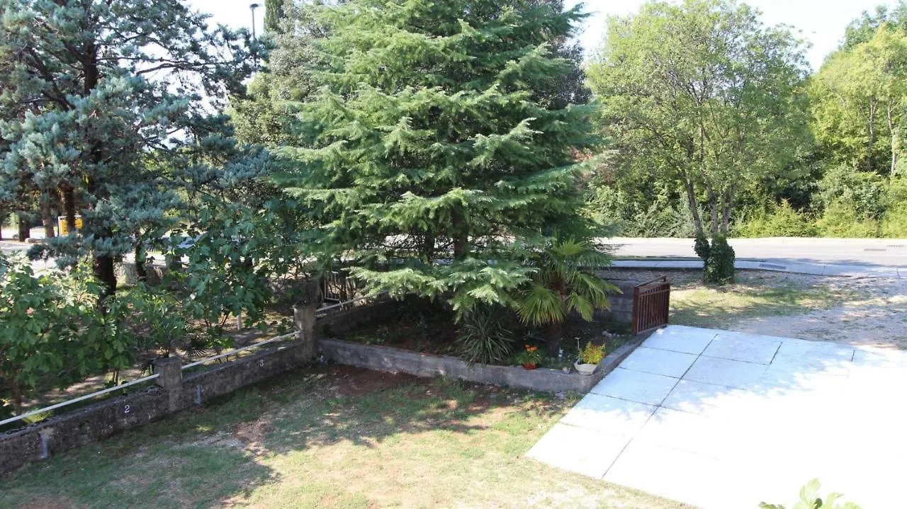 Apartments Trupec Malinska Πανσιόν