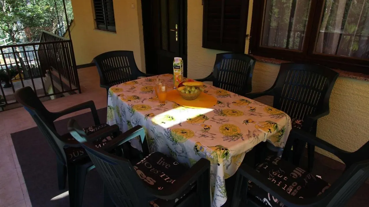 Apartments Trupec Malinska Πανσιόν