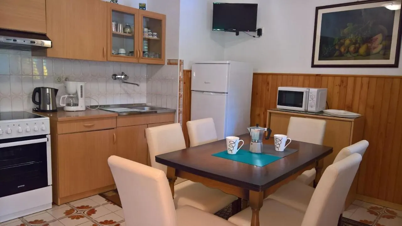 Apartments Trupec Malinska Pensionat