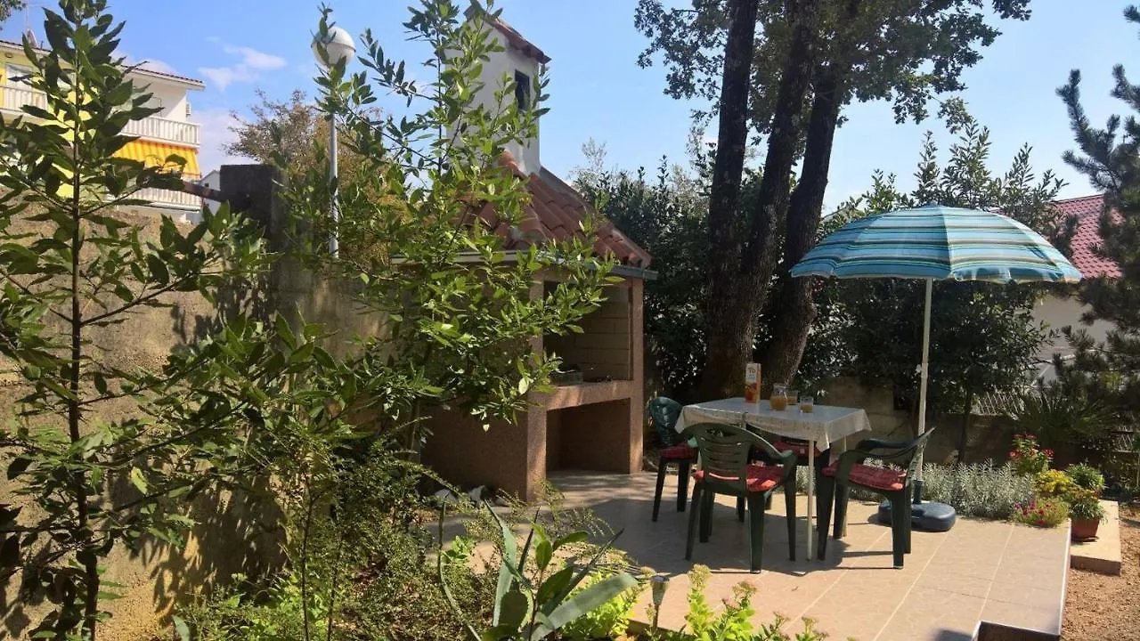 Πανσιόν Apartments Trupec Malinska