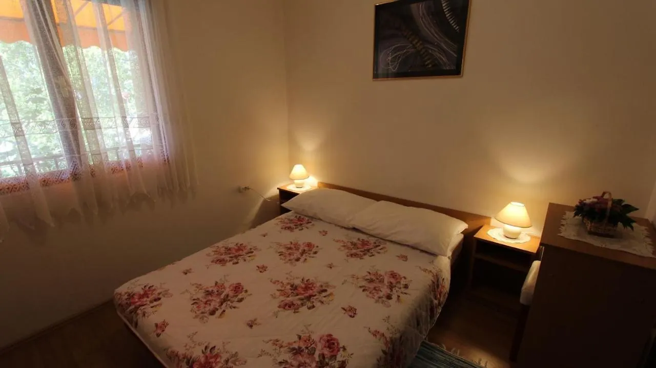 Apartments Trupec Malinska Πανσιόν